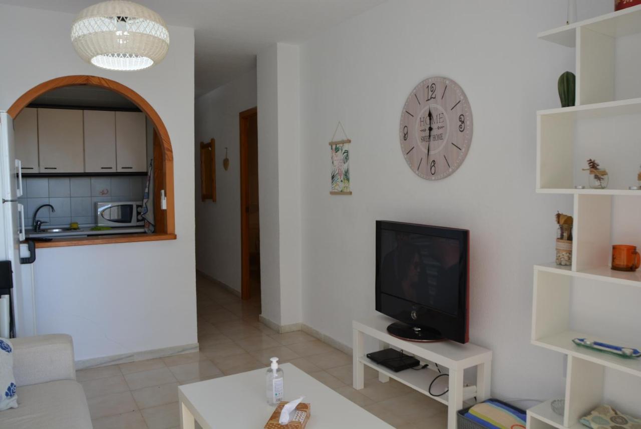 Apartamento Del Nino Кампоамор Екстериор снимка