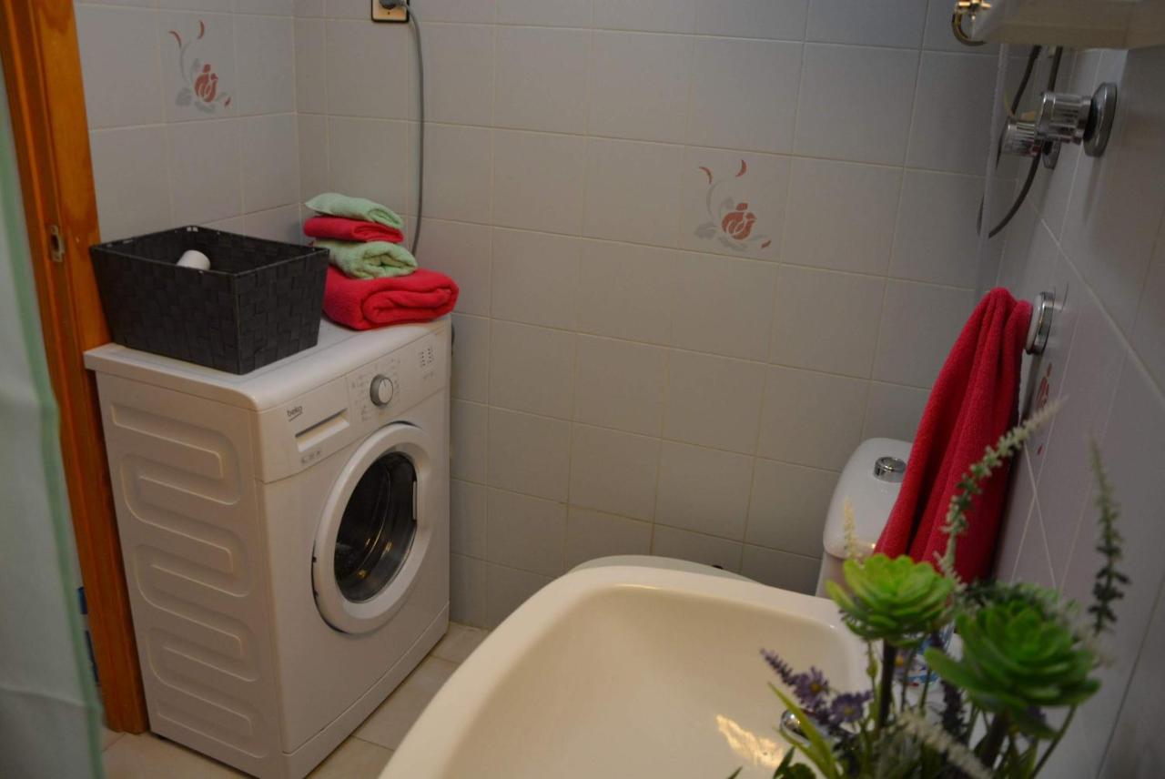 Apartamento Del Nino Кампоамор Екстериор снимка