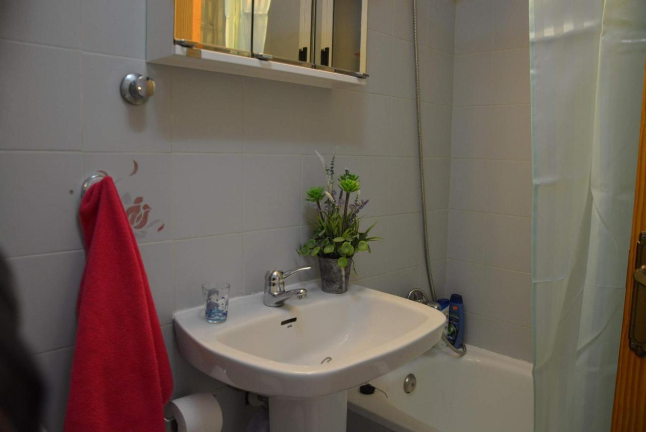 Apartamento Del Nino Кампоамор Екстериор снимка