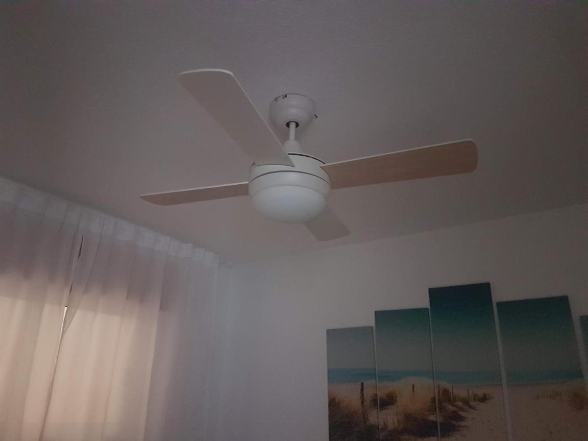 Apartamento Del Nino Кампоамор Екстериор снимка
